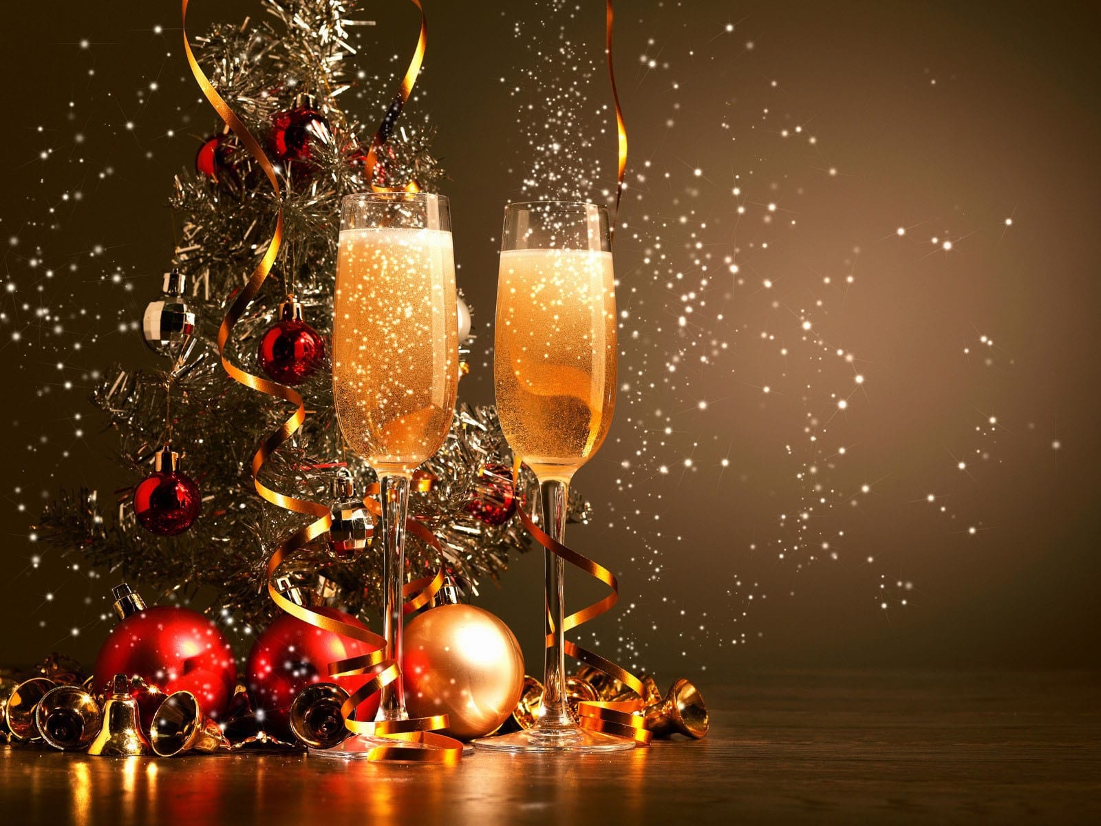 New Year’s Eve Dinner and Dance (55+) at the Senior’s Activity Centre West Vancouver