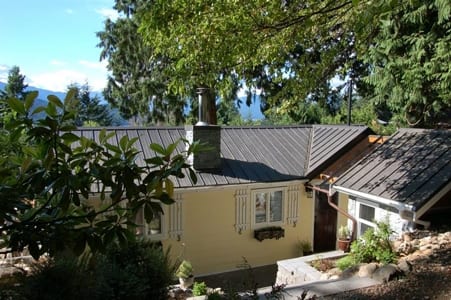 882 Windjammer Rd, Bowen Island. , West Vancouver BC